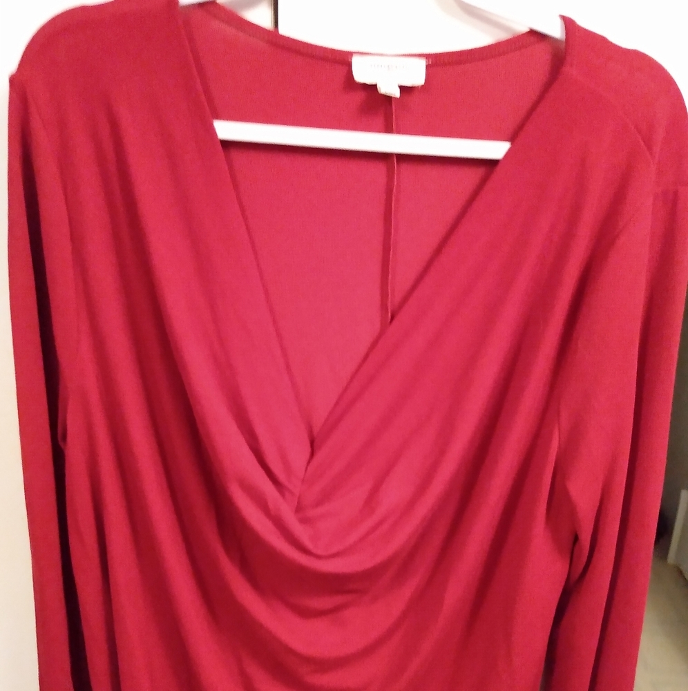 Cowl neck/Draped neck type blouse